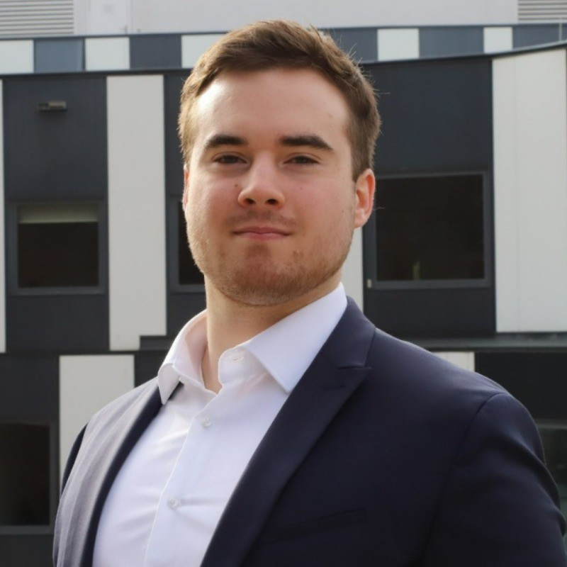 Portrait von Bernhard Rößler